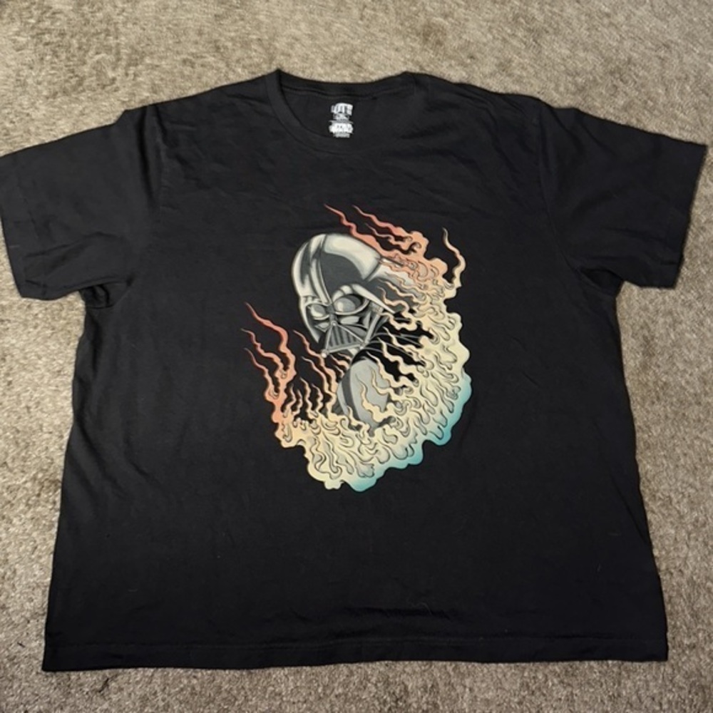 UNIQLO StarWArs Darth Vader 3XL bs
